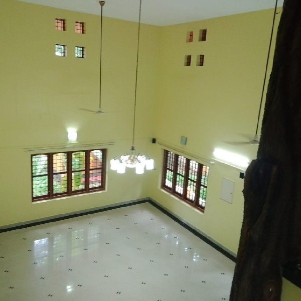 EQ8_P1001 Beautiful house for sale  in Prime Location of Ettumanoor